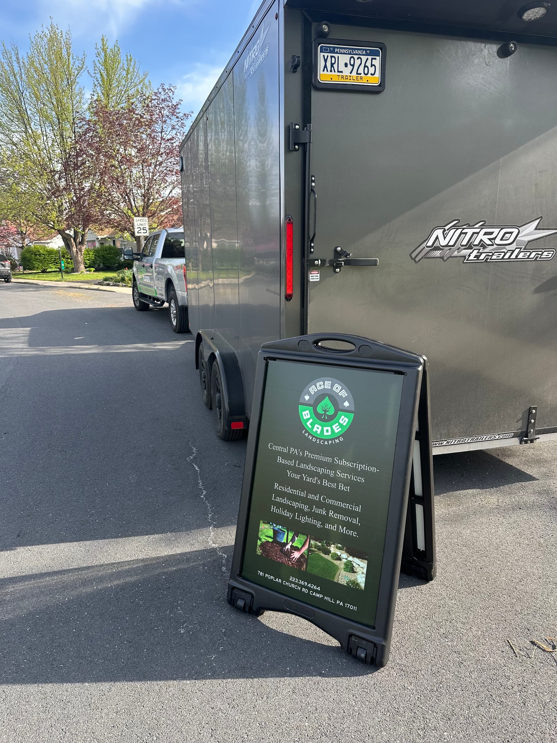 Gallery photos for Ace of Blades Is Out in the Community and Easy to Spot: Image #1