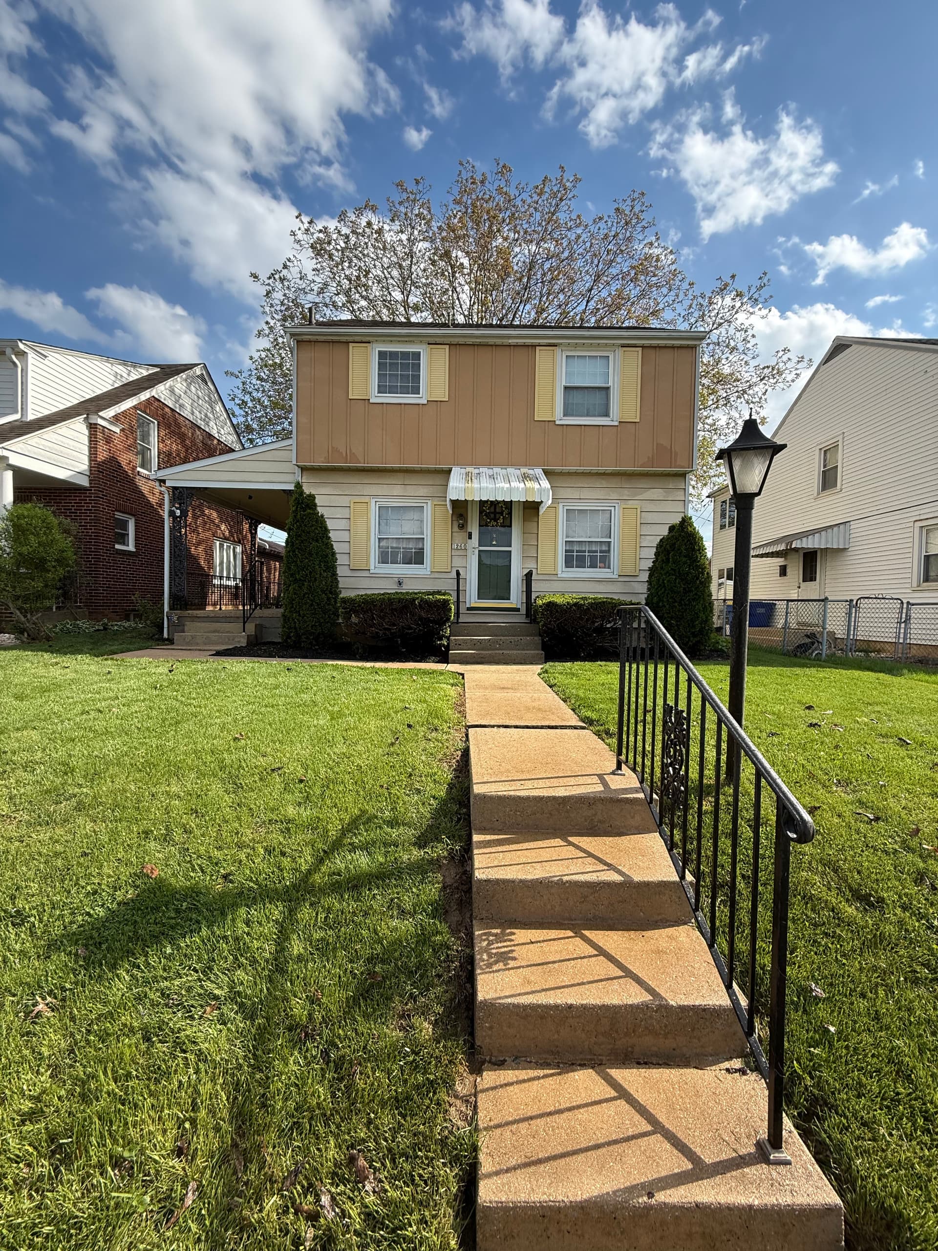 Why Soft Wash vs Power Wash Actually Matters for Your Home image