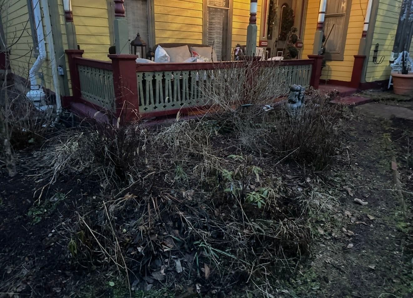 Gallery photos for Transforming Street-Side Gardens for Curbside Charm: Image #1